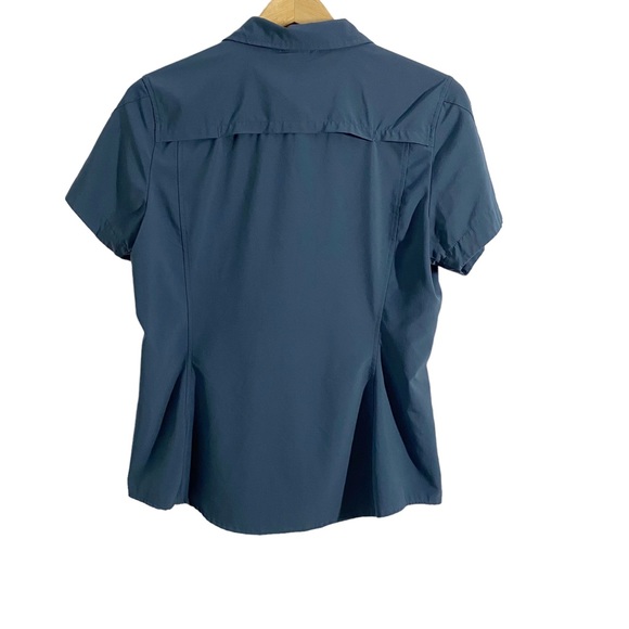 The North Face Women’s Blue Vented Tekware Short Sleeve Shirt, Size Medium - Picture 2 of 13